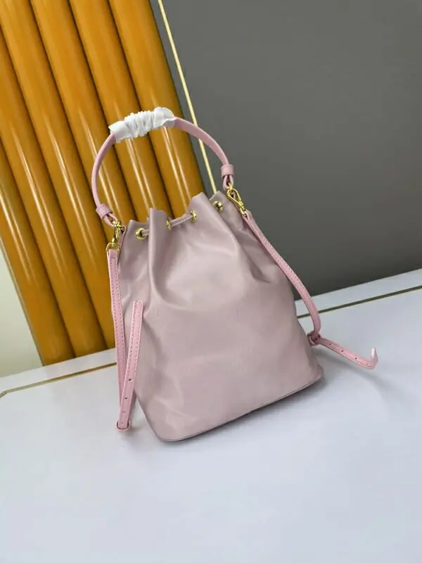 prada aaa qualite sac a main  pour femme s_120775b2